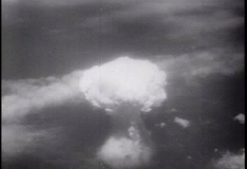 SurvivalUnderAtomicAttack1951_AtomicBomb_Explodes